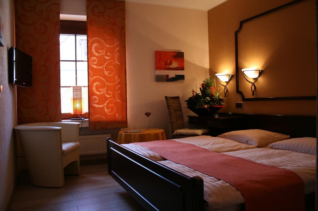 Le Pavillon Hotel Echternach Værelse billede